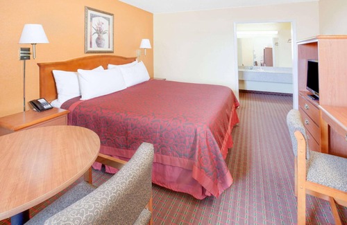 Searcy Hotel | Sunrise Extended Stay