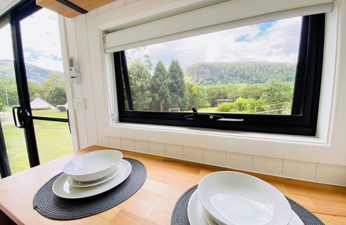 Wilsons Creek House | Sunrise Getaway At Heartland
