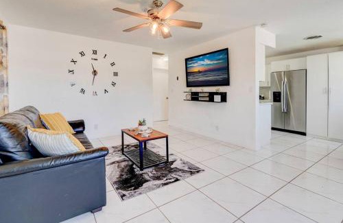 Survey Creek House | Sunrise Getaway