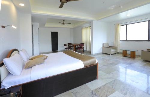 Khandala Hotel | Sunrise Hill Resort