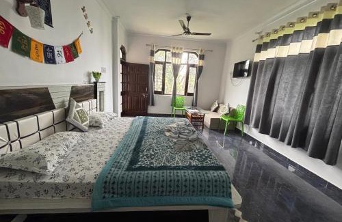 Khajjiar House | Sunrise home stay