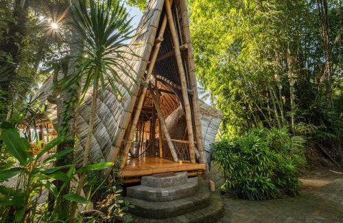 Abiansemal Villa | Sunrise House 3bd Bamboo Villa Pool