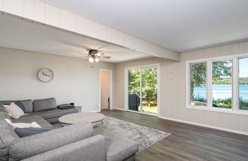 Star Prairie House | Sunrise Lodge, Steps to the lake, Views Galore with this Lake Home on Cedar Lake