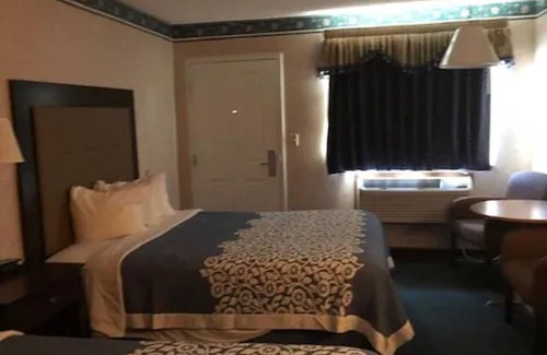 Bellevue Hotel | Sunrise Motel