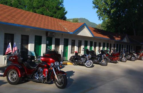 Cody Hotel | Sunrise Motor Inn
