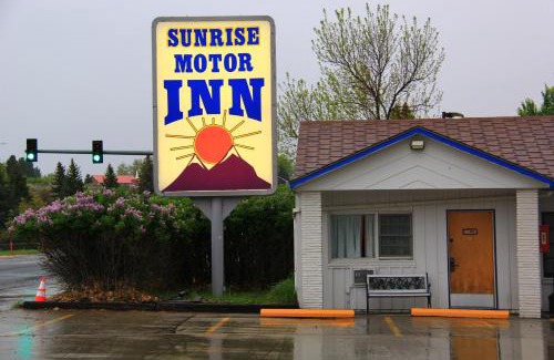 Cody Hotel | Sunrise Motor Inn