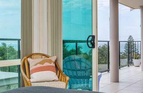 East Ballina House | Sunrise on Shelly - Beautiful spacious pet friendly home next to the ocean with amazing views