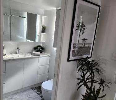 Palm Beach Apartment | sunrise on the beach
