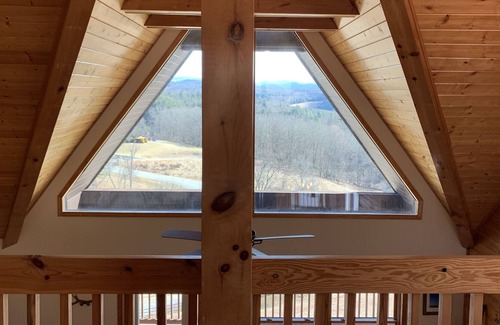 Piney Creek Cabin | Sunrise Ridge Lodge - The perfect gateway