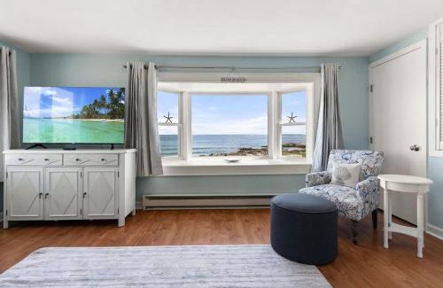 Rye Apartment | Sunrise Sanctuary Walk to Wallis Ocean Views