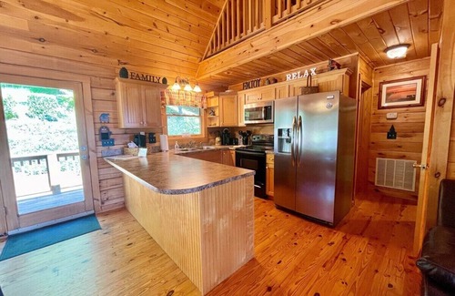 Buck Mountain House | Sunrise Sensation- West Jefferson, NC