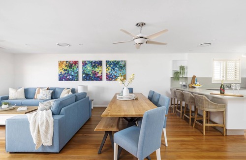 Salamander Bay House | Sunrise Serenity Salamander Bay