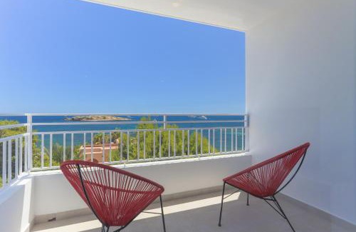 Figueretas Apartment | Sunrise Suites