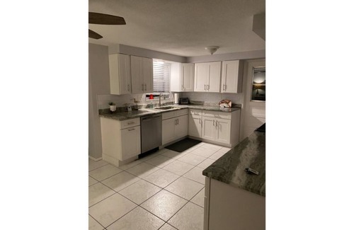Forest Hills House | Sunrise, Suntan, Sunset repeat! Coastal getaway! 2 bd, pet and kid friendly