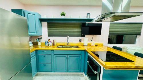 Southgate House | Sunrise Tiny Home - New&Cozy