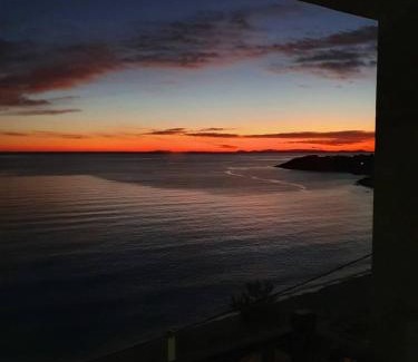 Papa Nero House | Sunrise View Home