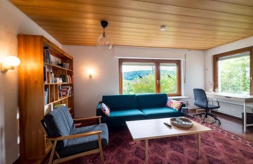 Heidenheim an der Brenz Apartment | Sunroom 2 Bed Apartment West Town B17