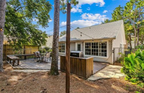 Northeast Pensacola House | Sunrunner Cottage