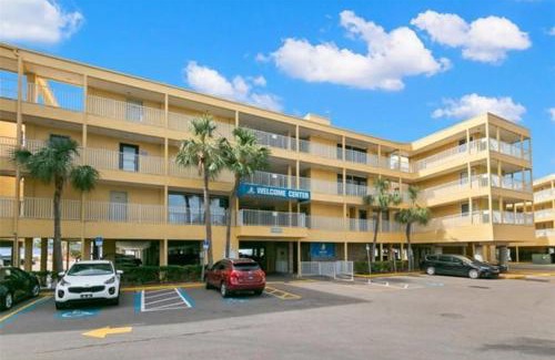 Rocky Point Apartment | Sunset and Serenity at Sailport Tampa