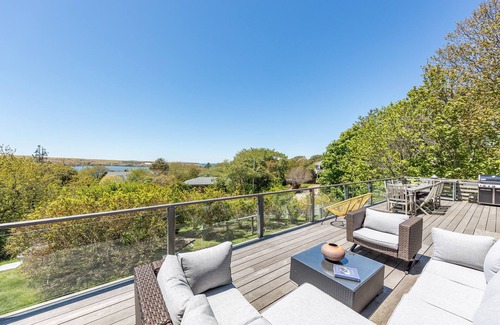Montauk House | Sunset and Water Views in Montauk