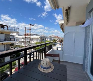 Paralia Dionysiou Apartment | Sunset Apartments