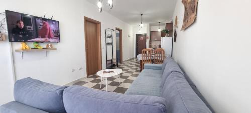 Shkembi i Kavajes Apartment | Sunset Beach Apartment