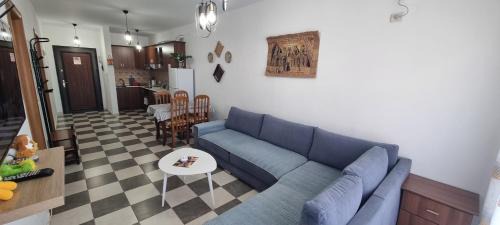 Shkembi i Kavajes Apartment | Sunset Beach Apartment