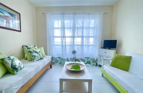 Vueltas Apartment | Sunset Beachfront Apartment