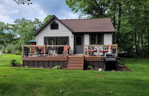Rochert Cabin | Sunset Cabin On Cotton Lake