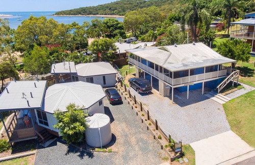 Seventeen Seventy Apartment | Sunset Cabins 1770