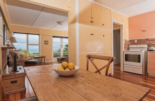Muriwai Cabin | Sunset Capital Of The World