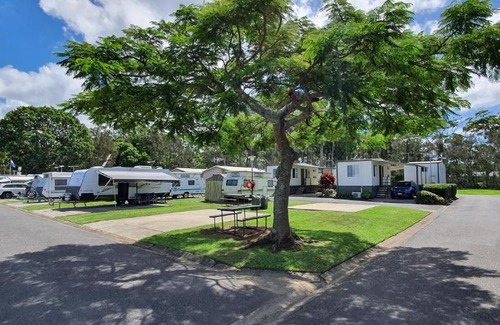 Woolgoolga Hotel | Sunset Caravan Park Woolgoolga