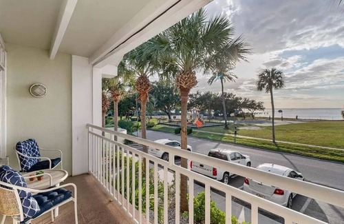 Ruskin Apartment | Sunset Del Mar-studio with view of Tampa Bay