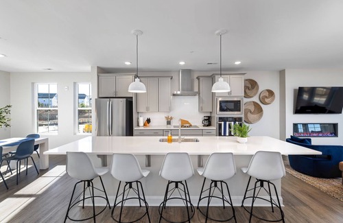 Wake Forest Condo | Sunset Grove - 2 Full Luxury Condos + Roof Deck, Personal Chef