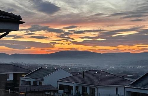 Odorheiu Secuiesc House | Sunset Hills Transylvania Upper
