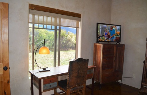 Arroyo Seco House | Sunset House- Incredible Mountain and Sunset Views in lovely Arroyo Seco