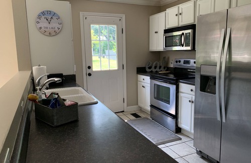 Guntersville House | Sunset House on Lake Guntersville: Fishermen & Cozy Family Paradise!