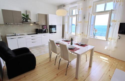 Rovinj Apartment | Sunset