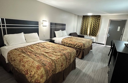 Brady Hotel | Sunset Inn