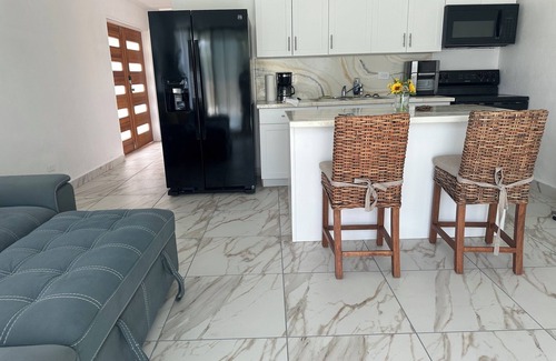 Hannah's Rest Apartment | Sunset Island Sanctuary; sleeps 4!