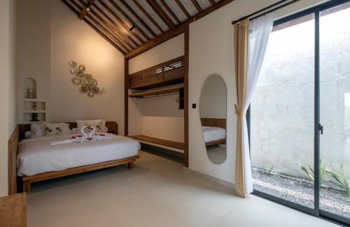 Padangsambian Klod Villa | Sunset Joglo Pool Villa