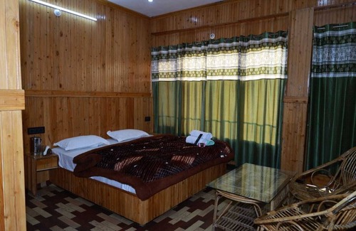 Dalhousie Hotel | Sunset Lagoon Dalhousie