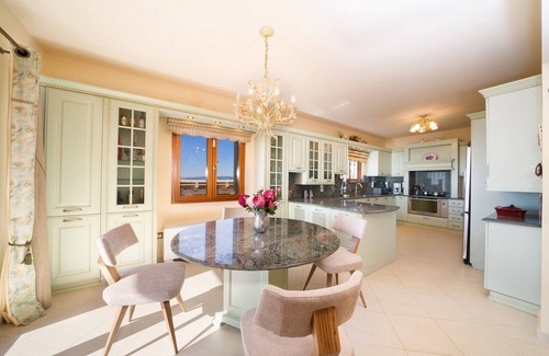Menegata Villa | Sunset Mansion