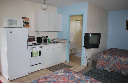Creston Hotel | Sunset Motel