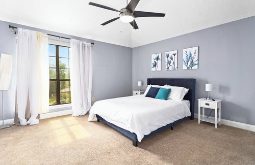 Lawrenceville House | Sunset Oasis - 3 Br 3 Bth - Sleeps 8