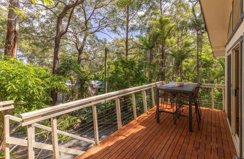Smiths Lake House | Sunset Palms