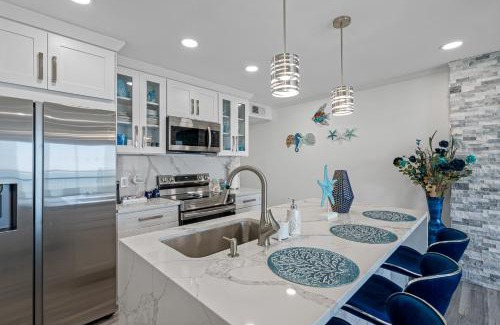 Rocky Point House | Sunset Paradise - Find yourself in Tampa