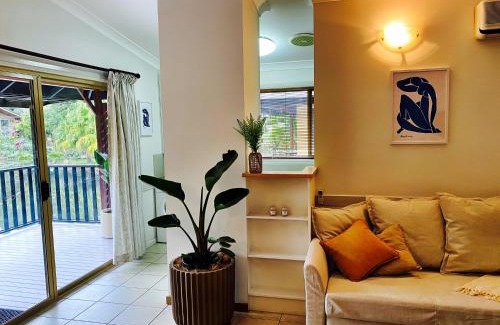 Korora House | Sunset Pond Paradise