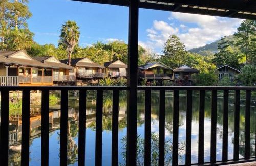 Korora House | Sunset Pond Paradise