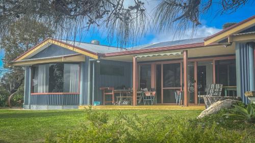Lake Wangary House | Sunset Ridge Has Direct Access To A Private Beach and Small Jetty